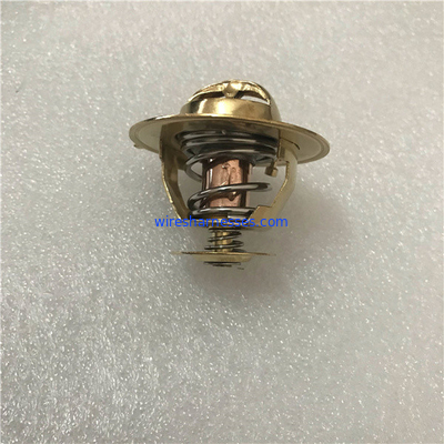 Komatsu Ekskavatör 4D102 6D102 Motor Termostatı 6735-61-6471 6732-61-1620