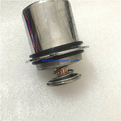 PC360-7 Komatsu Ekskavatör S6D114 Cummins Motor Termostatı 3902525 6741-61-1610