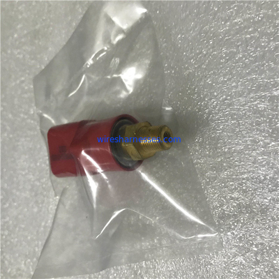 PC100-6 Komatsu Dağıtım Şalteri Basınç Sensörü 206-06-61130 Ekskavatör Sensörü