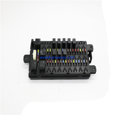 YY24E00008F2 Kobelco Ekskavatör SK200-8 SK350-8 için Sigorta Kutusu Montajı