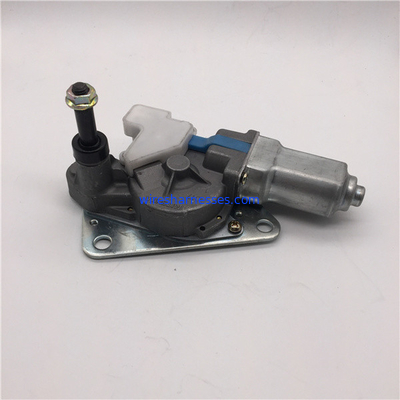 HITACHI Ekskavatör AXIS200-3 için 4650570 Ön Cam Silecek Grubu