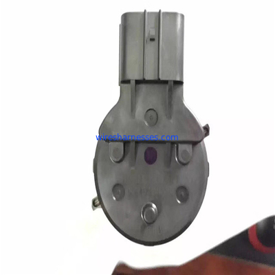 8-98238249-0 Egzoz Devridaim Valfi ZAX200-3 Ekskavatör Motor EGR Valfı