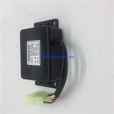 2537-9008 Silecek Rölesi Anahtarı 1543-9015 Doosan Daewoo Ekskavatör Silecek Zamanlayıcısı