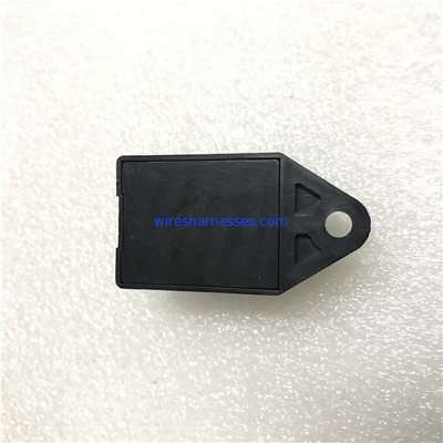 Tarım Makinası V3800 V2003 Kubota Motor Rölesi 15694-65992